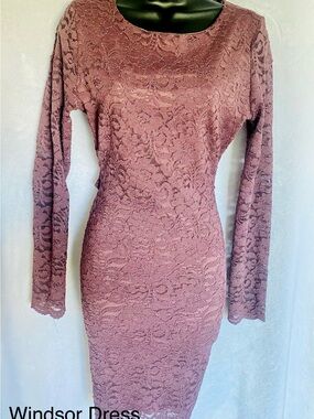 Windsor Mauve Lace Long-Sleeve Bodycon Dress